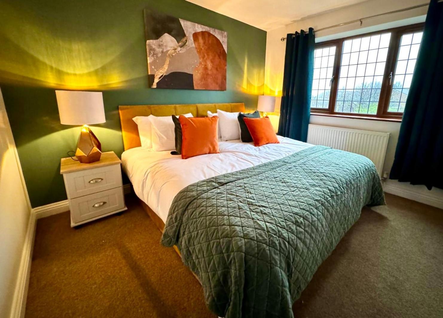 3Br House Ossett-Wakefield, Free Parking 3 Cars Wi Fi Long Stays エクステリア 写真
